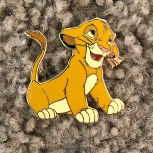 Simba pin